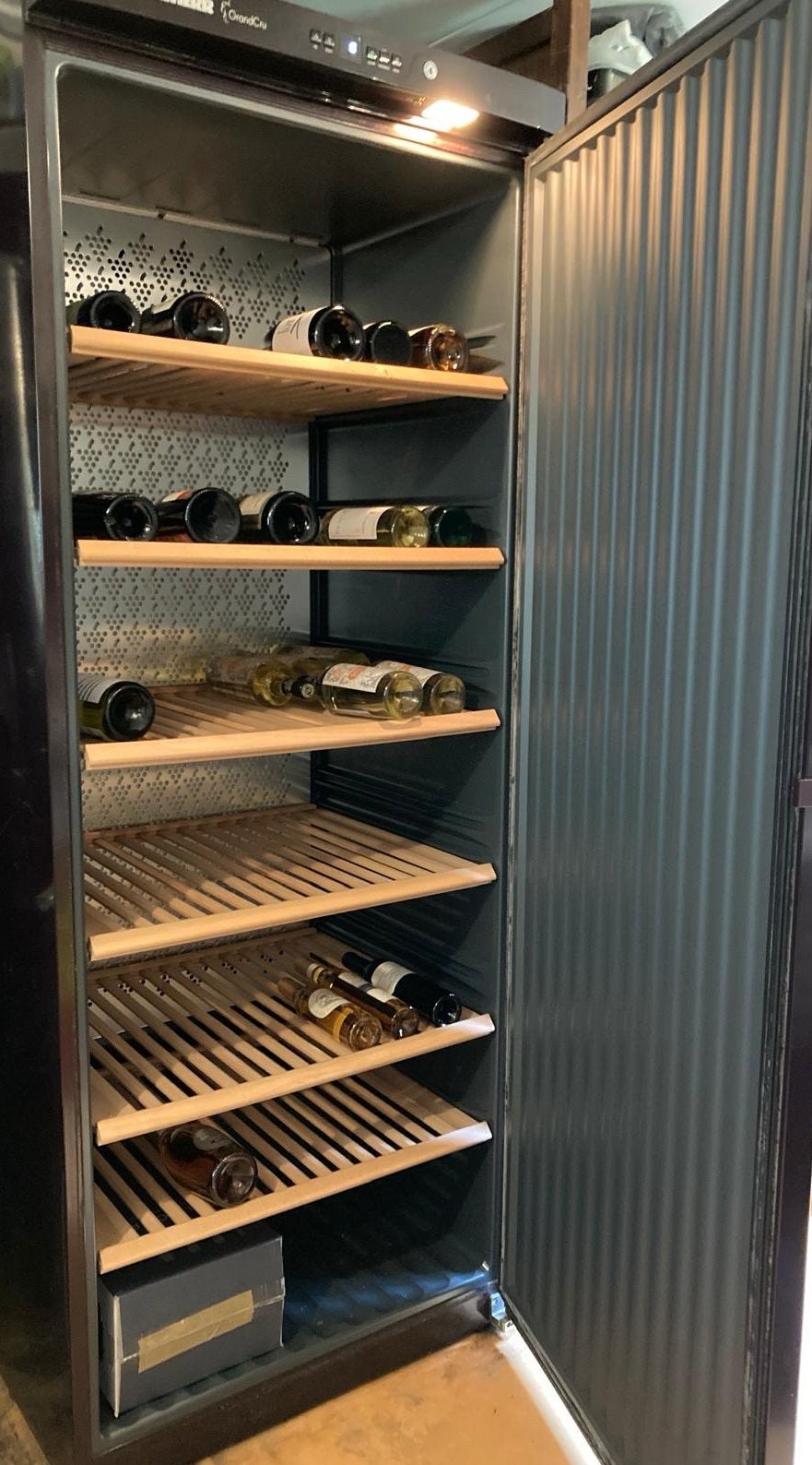 Liebherr GrandCru Wijnkoelkast - Perfecte Opslag, Witgoed en Apparatuur, Ophalen, 200 liter of meer, 160 cm of meer, Zonder vriesvak