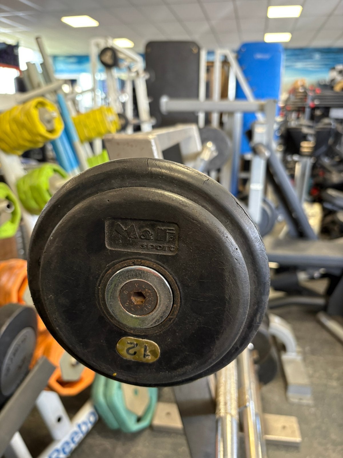 12 kg vaste halter stang m&f, Sport en Fitness, Fitnessmaterialen, Gebruikt, Stang, Halterstangen, 12 kg