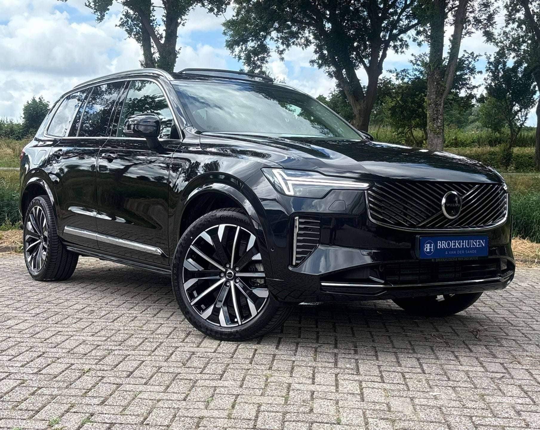 Volvo XC90 2.0 T8 Plug-in hybrid AWD Ultra Bright 455pk Luch, Adaptive Cruise Control, Gebruikt, Zwart, 4 cilinders