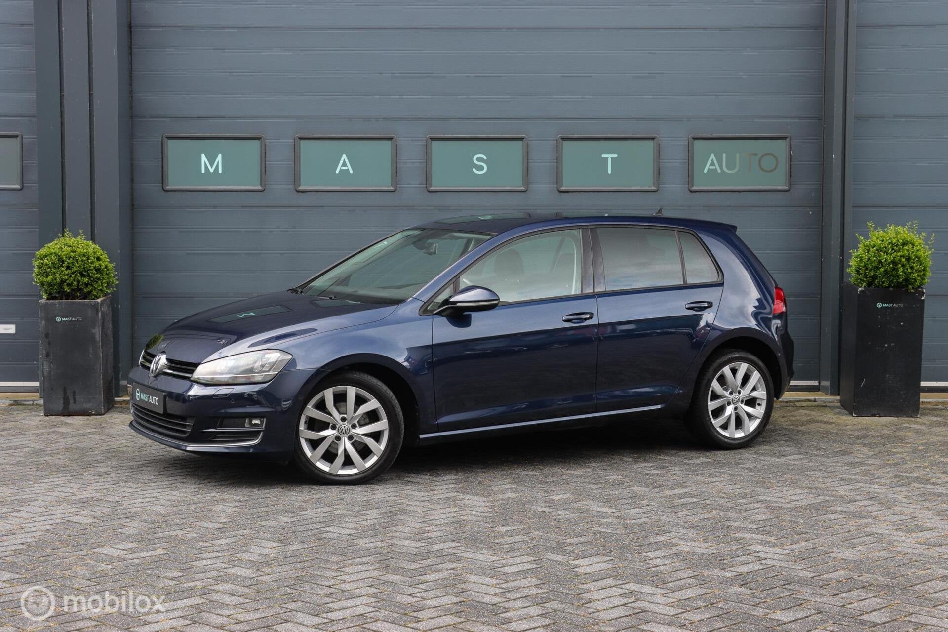 Volkswagen Golf 1.4 TSI Highline|DSG|Stoelverwarming|Cruise|, Euro 5, Gebruikt, Zwart, 4 cilinders