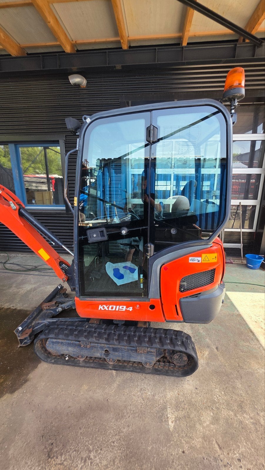 Minigraver kubota KX019-4 1900kg rupsgraver, Zakelijke goederen, Machines en Bouw | Kranen en Graafmachines, Ophalen, Graafmachine