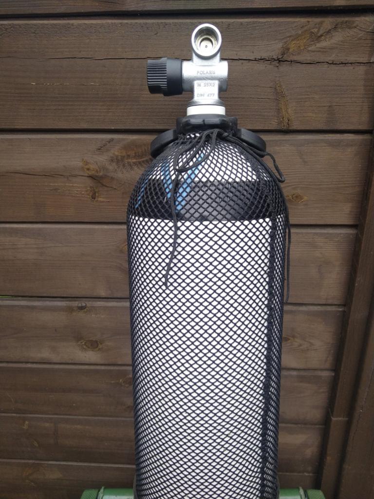 10 ltr duikfles 232 bar nieuwe keuring geldig april 2031, Ophalen of Verzenden, Zo goed als nieuw, Duikfles