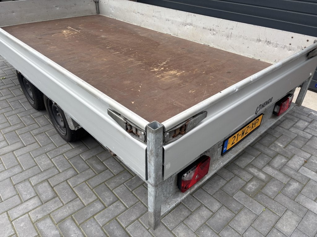 Henra Plateauwagen aanhanger aanhangwagen tandemasser 2021, Gebruikt