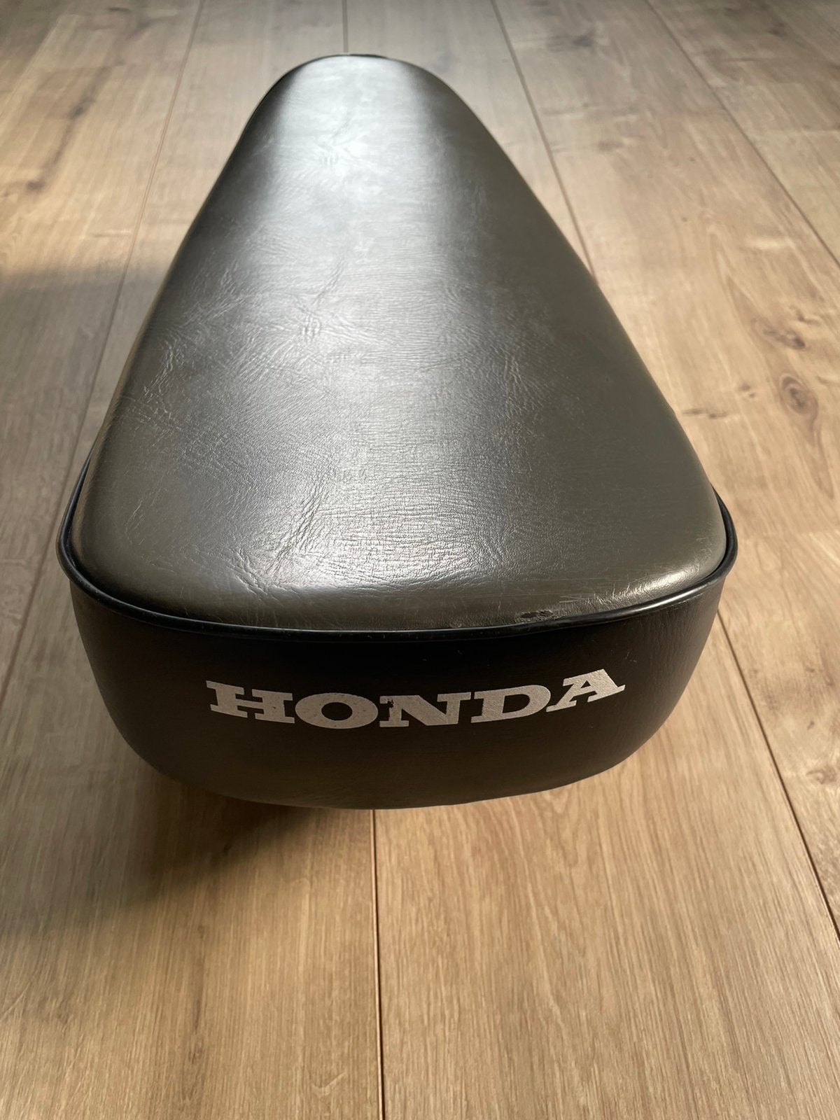 Honda dax zadel, Ophalen of Verzenden, Zo goed als nieuw, Zadel
