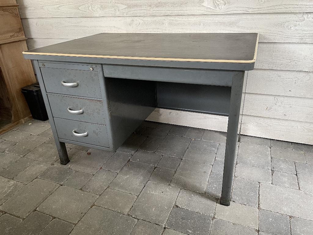 Gispen bureau vintage, Ophalen, Gebruikt, 120 cm, Met lades