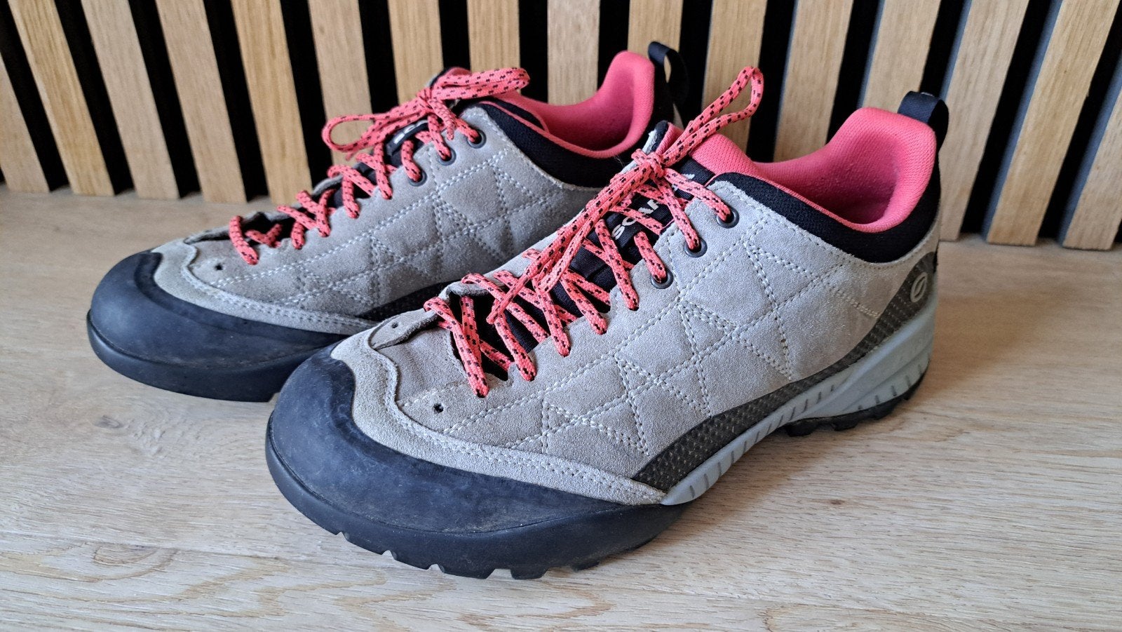 Wandelschoenen Scarpa 38,5, Scarpa, Beige, Gedragen, Wandelschoenen