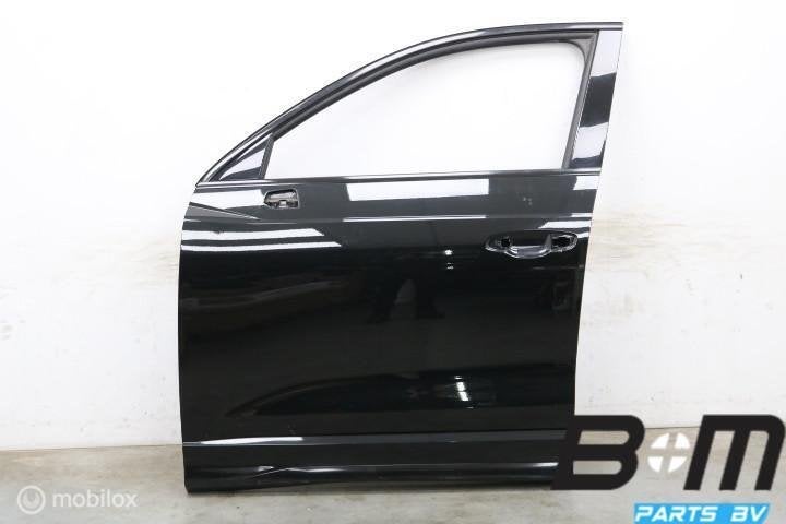 Portier LV Audi RSQ3 F3 LY9T 83A831051D, Gebruikt