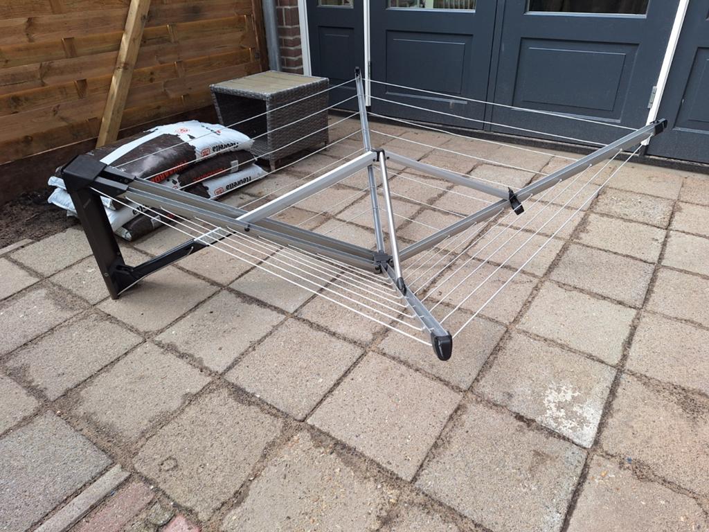 Brabantia Wallfix droogmolen met hoes, Ophalen, Gebruikt, Droogmolen
