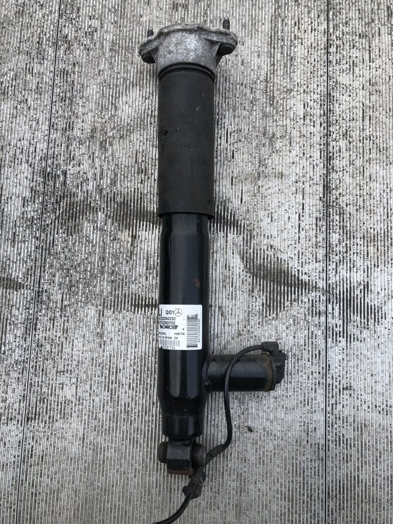 Airmatic schokbreker W212 E Klasse A2123204330 Links, Niet ingevuld, Gebruikt, Mercedes-Benz, Niet ingevuld