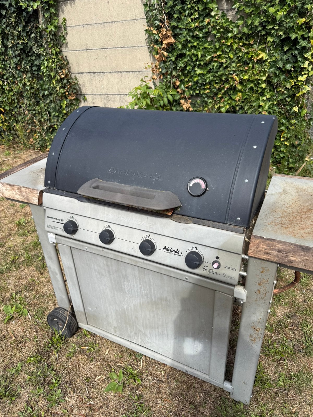 GRATIS BBQ campingaz adelaide 4 barbecue, Ophalen, Gebruikt