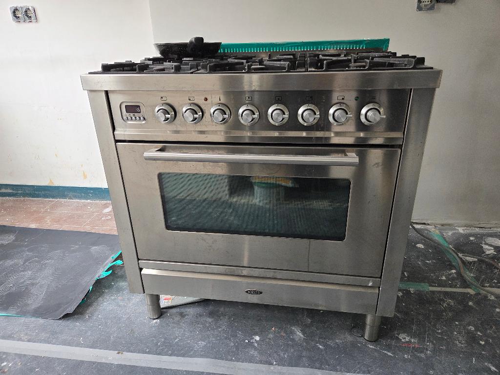 Fornuis Boretti, Witgoed en Apparatuur, Fornuizen, Ophalen, Gebruikt, 60 cm of meer, Gas
