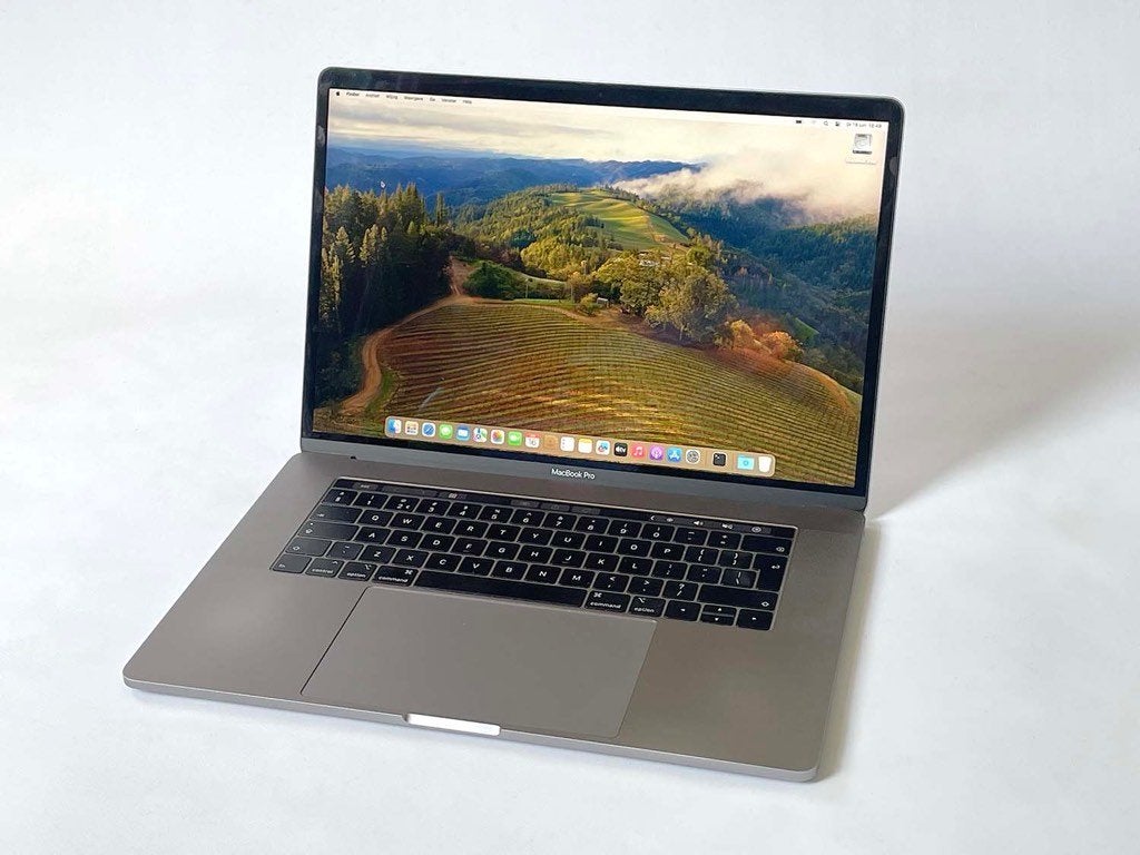 Apple MacBook Pro 15" ( 2018 / nieuwe batterij ! ), Computers en Software, Apple Macbooks, MacBook Pro, Gebruikt, 256 GB, 2 tot 3 Ghz