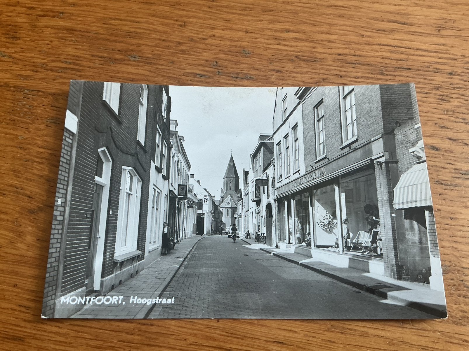 O 501 Montfoort hoogstraat, Verzamelen, Ansichtkaarten | Nederland, Ophalen of Verzenden