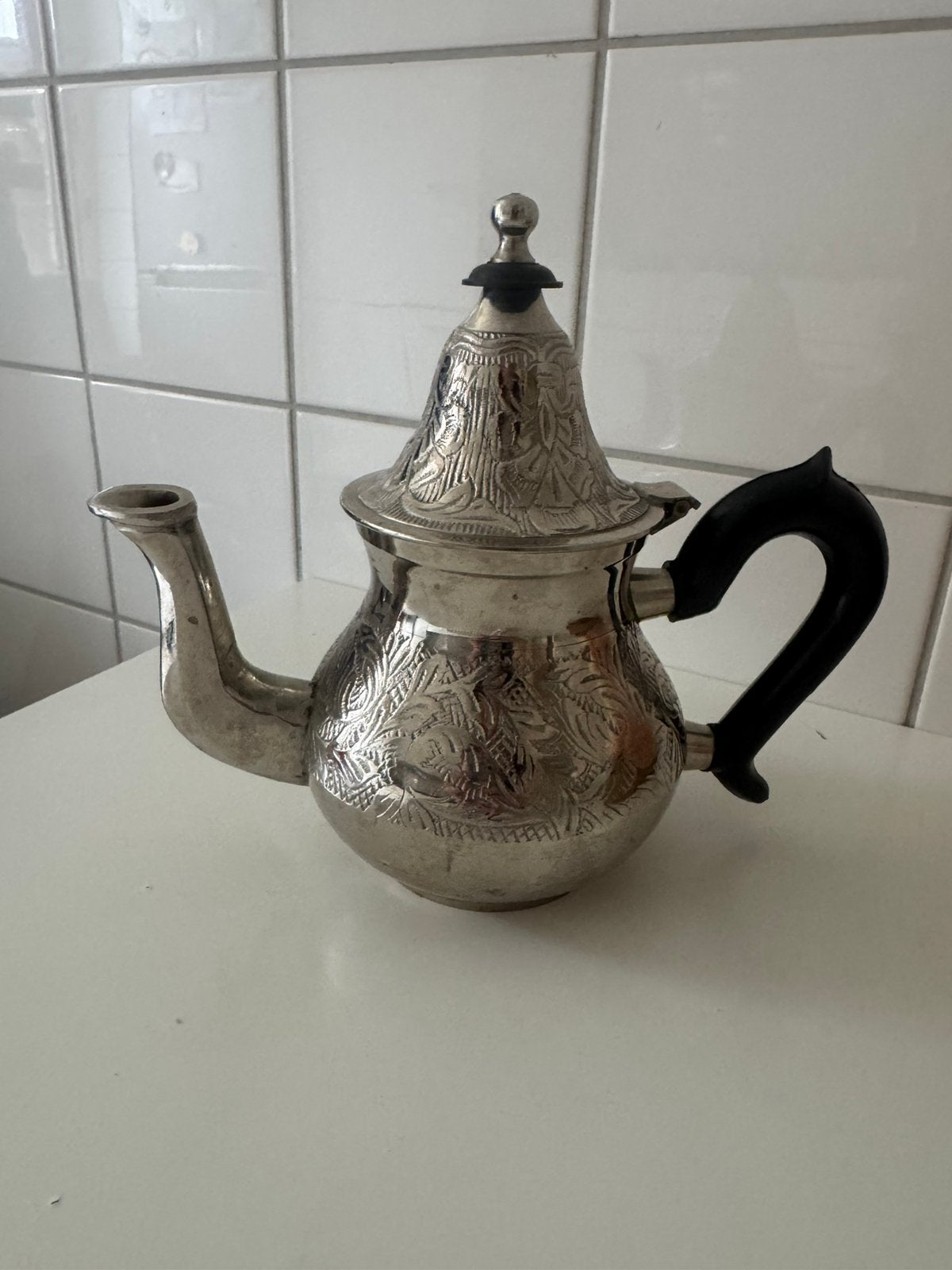 Marokkaanse theepot, Ophalen