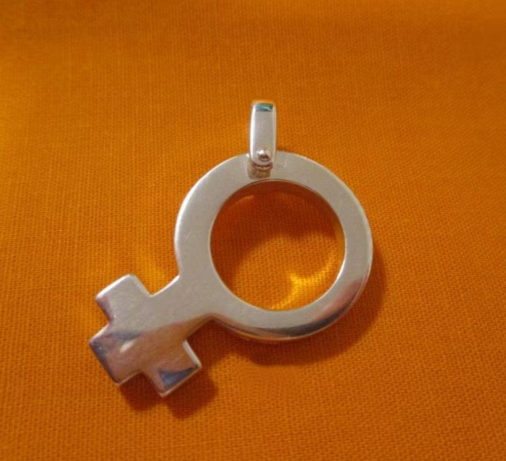 Zilveren vrouwelijk gendersymbool kettinghanger, Verzenden, Nieuw, Kruis of Symbool, Zilver