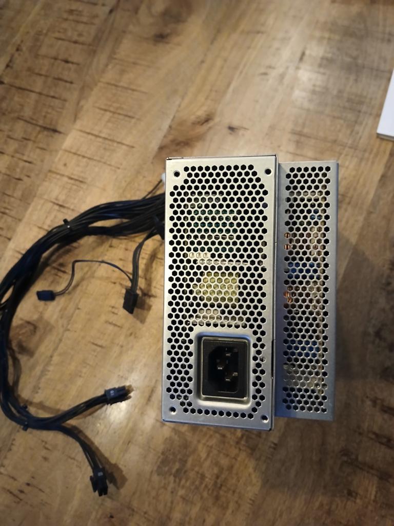 VOEDING DPS-700AB-1A, Computers en Software, Interne voedingen, Verzenden, Gebruikt