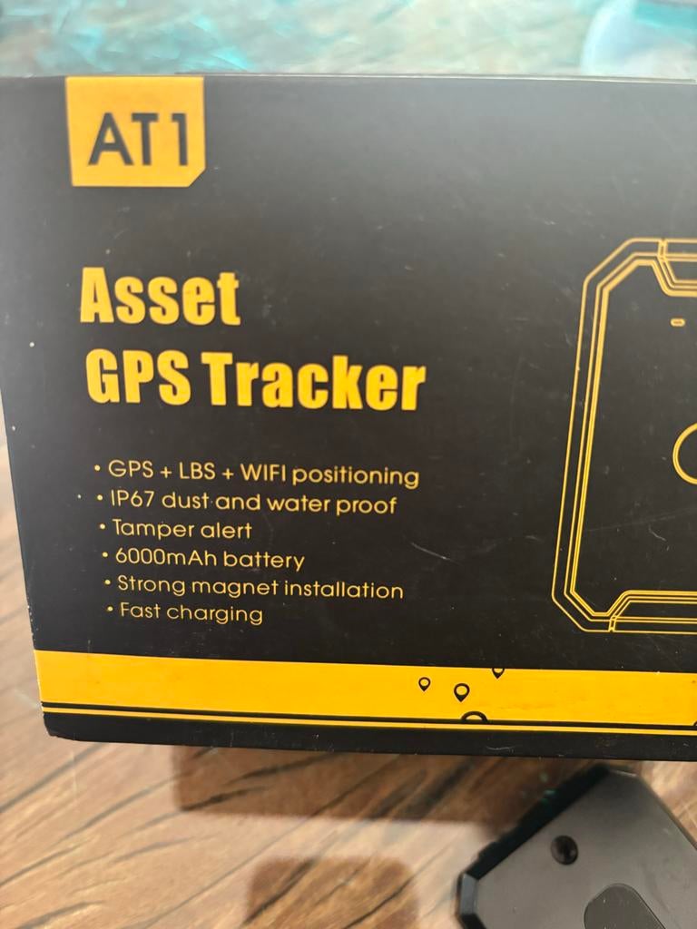 AT1 Asset GPS Tracker - Waterdicht met Sterke Magneet, Ophalen of Verzenden, Zo goed als nieuw