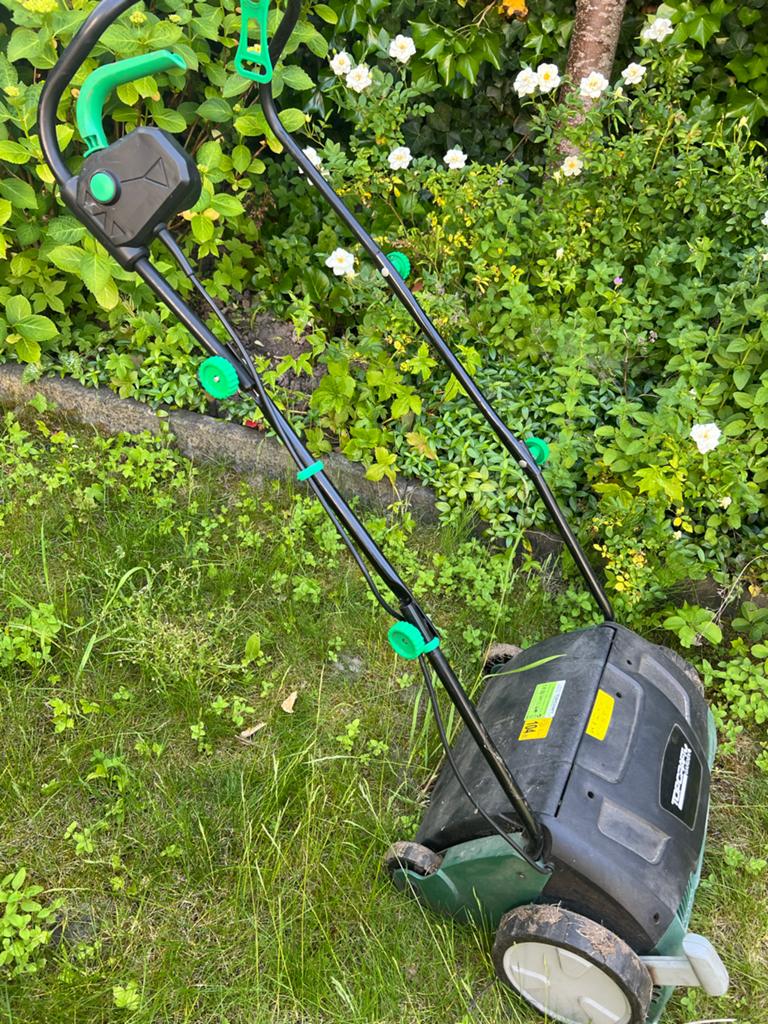 Topcraft Elektrische Verticuteerder / Gazonbeluchter 1300W, Ophalen, Gebruikt, Elektrisch