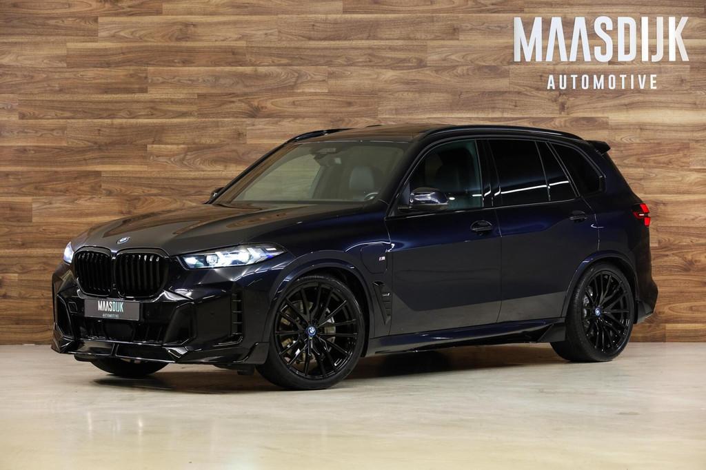 BMW X5 xDrive50e M-Sport Pro|Skylounge|Individual|H&K|360|, Gebruikt, 2395 kg, Blauw, Bedrijf