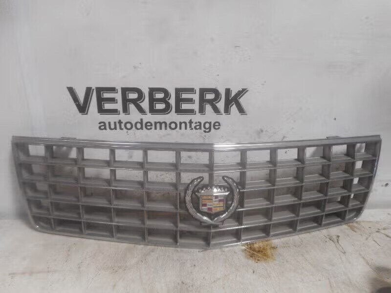 GRILLE Cadillac Seville (K-body) (35385393538540), Cadillac, Gebruikt, General Motors Germany GmbH, Eschersheimer Landstraße 14 60322 Frankfurt am Main, DE