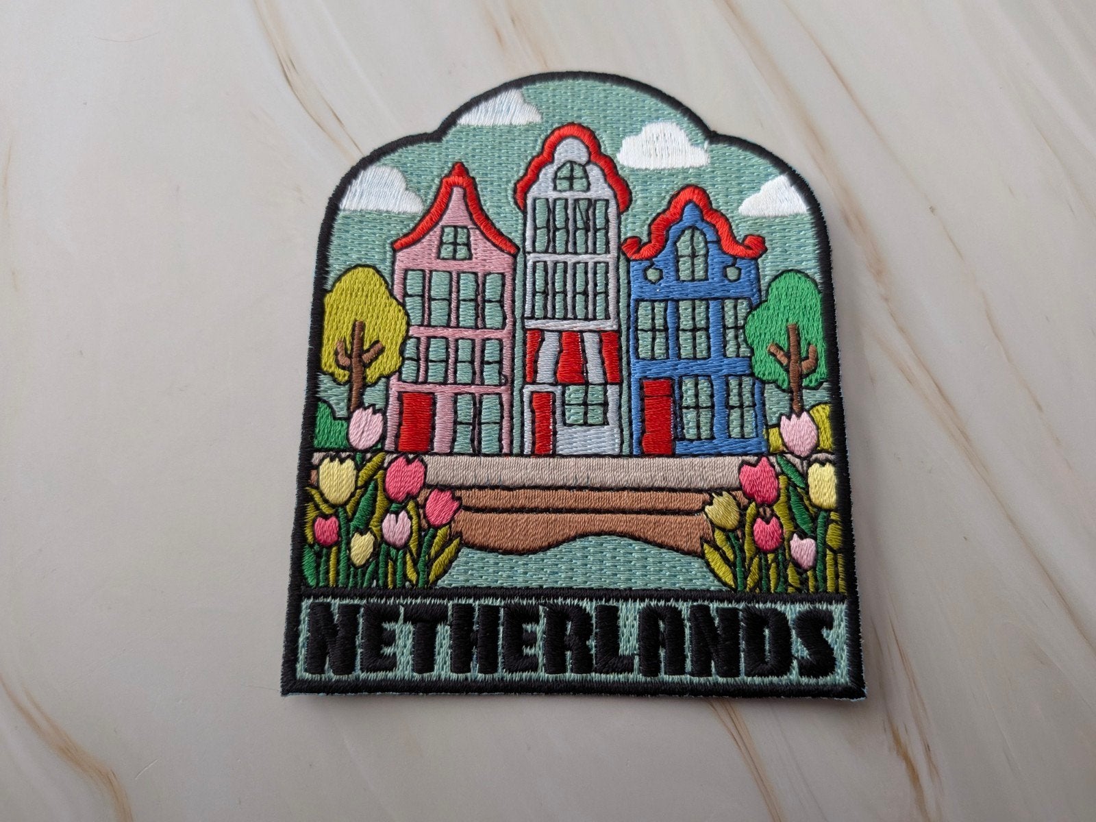 Iron on patch Amsterdam Grachtenpanden - Nederland, Info@generiekefabrikant.com, Onbekend 1, 1234 AB Onbekendland, Nieuw, Ophalen of Verzenden