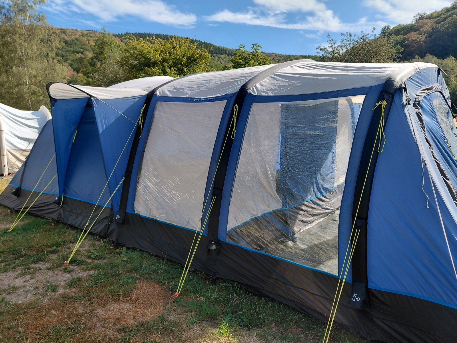 Kampa Croyde 6 AIR opblaasbare familietent - 6 personen, Ophalen, Gebruikt, Tot en met 6