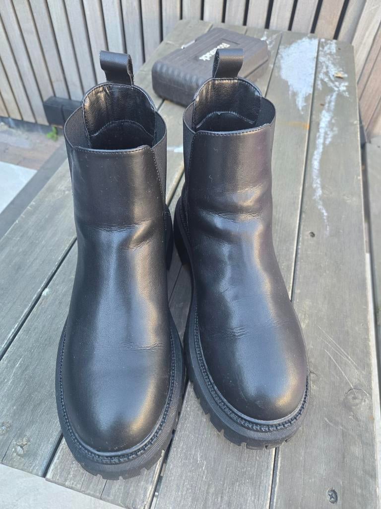 Skechers Zwarte Chelsea Boots - Comfortabel & Stijlvol, Skechers, Zwart, Lage of Enkellaarzen, Ophalen of Verzenden