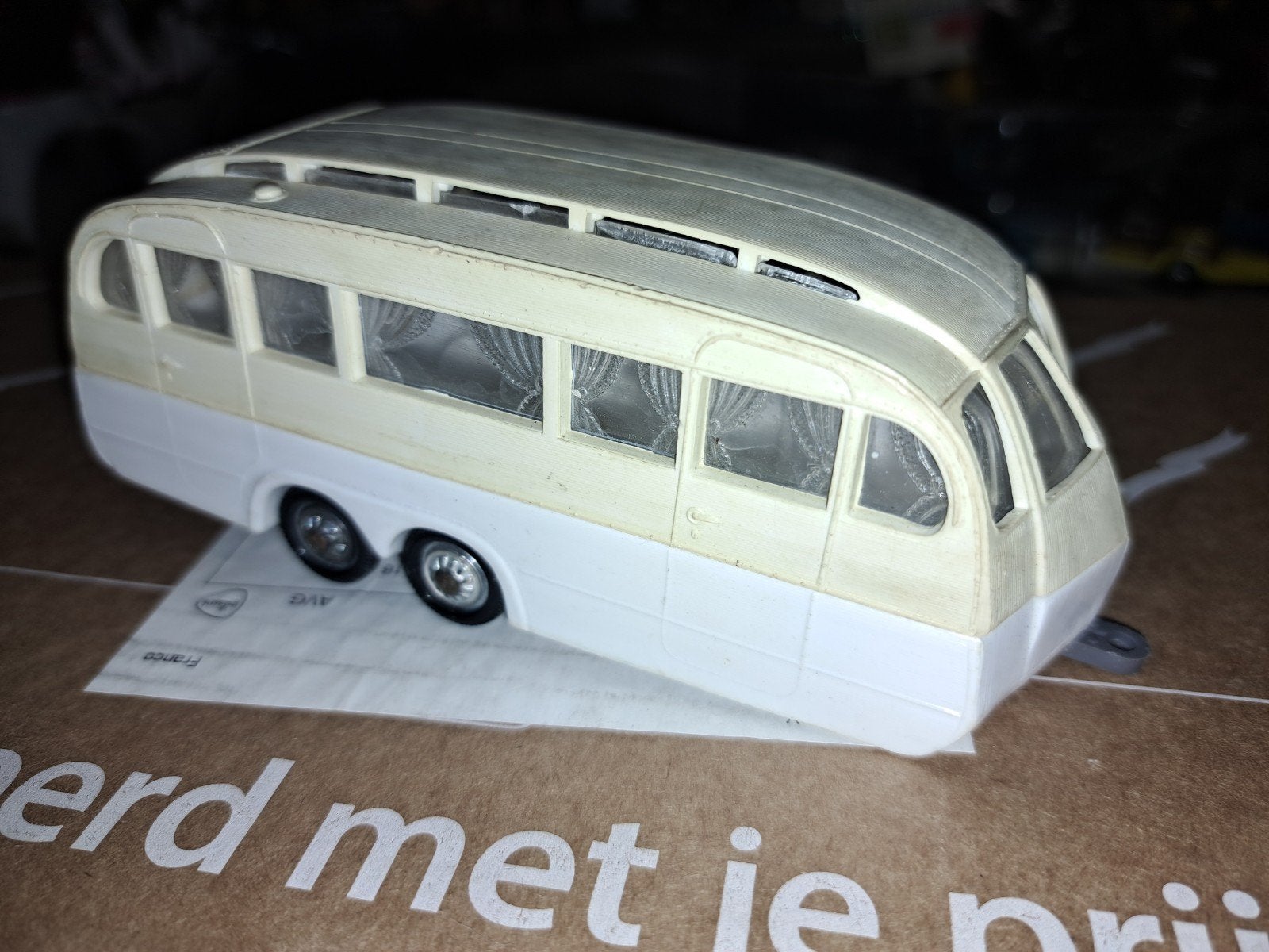 Norev plastic caravan Henon EH 56.220 - Zeer mooie staat, Hobby en Vrije tijd, Modelauto's | 1:43, Ophalen of Verzenden, Zo goed als nieuw