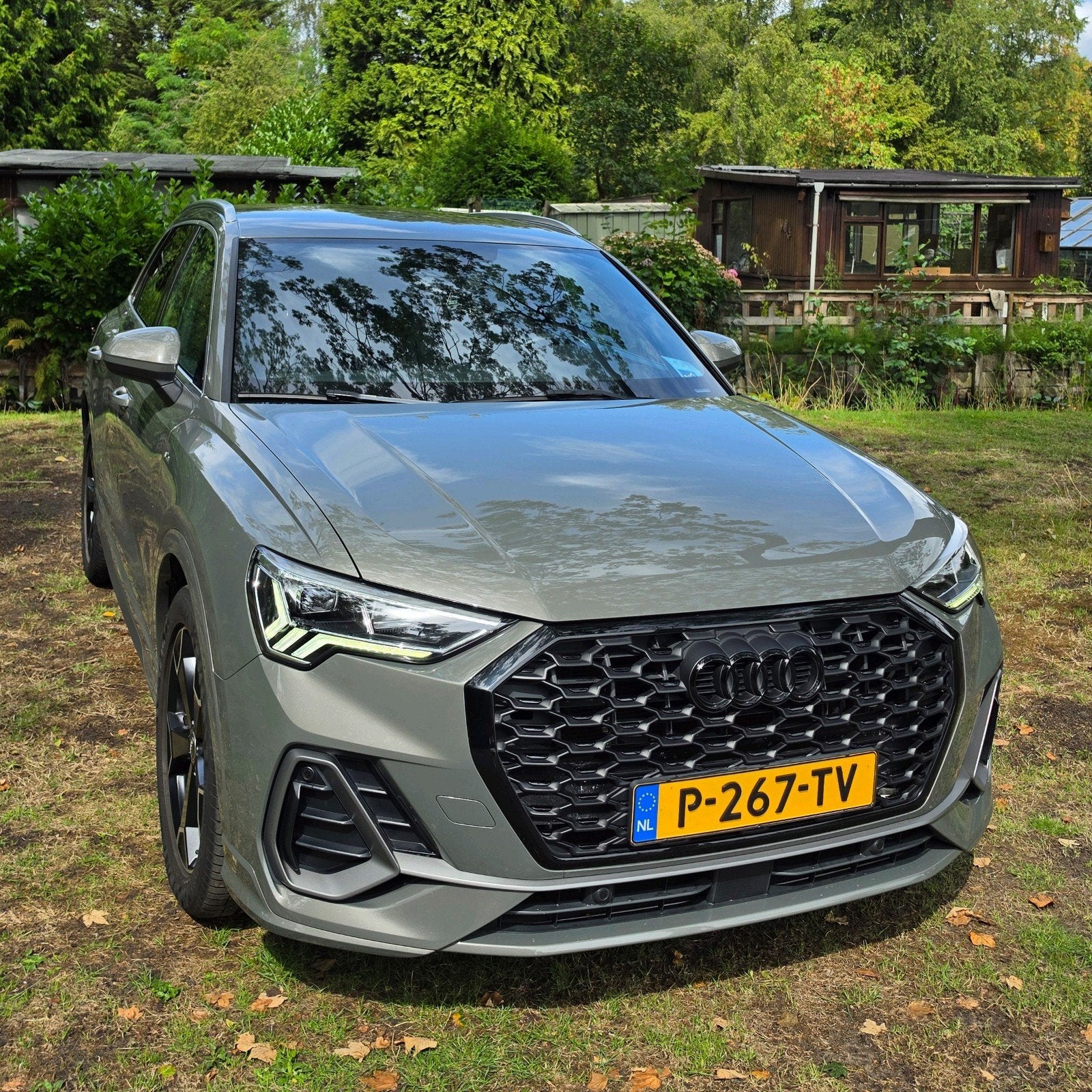 Audi Q3 35 TFSI 3x S Line Bomvol, Auto's, 4 cilinders, Leder en Stof, 84 €/maand, 5 stoelen