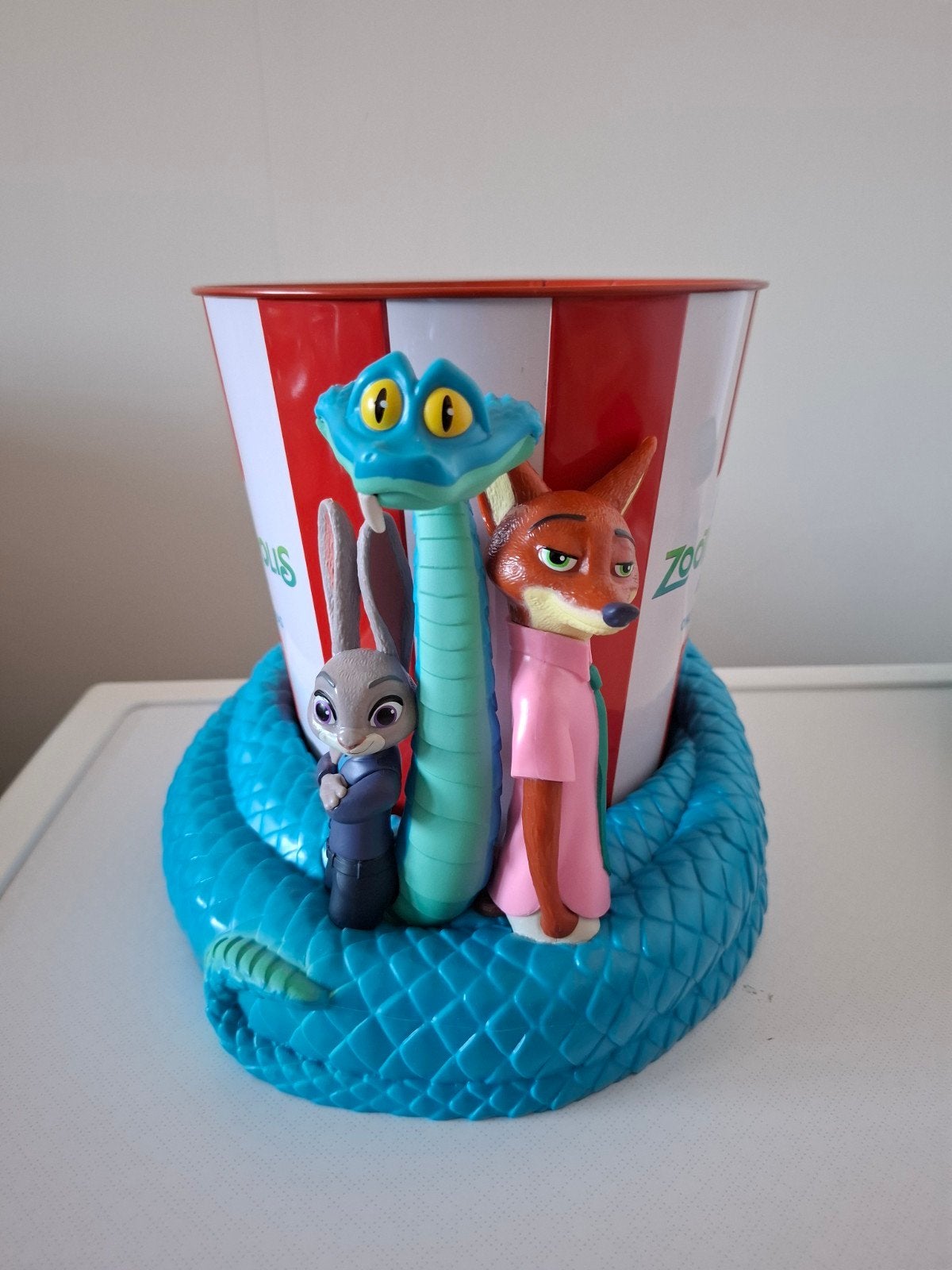 Zootropolis 2 popcorn bucket pathe, Ophalen of Verzenden, Overige figuren, Zo goed als nieuw, Overige typen