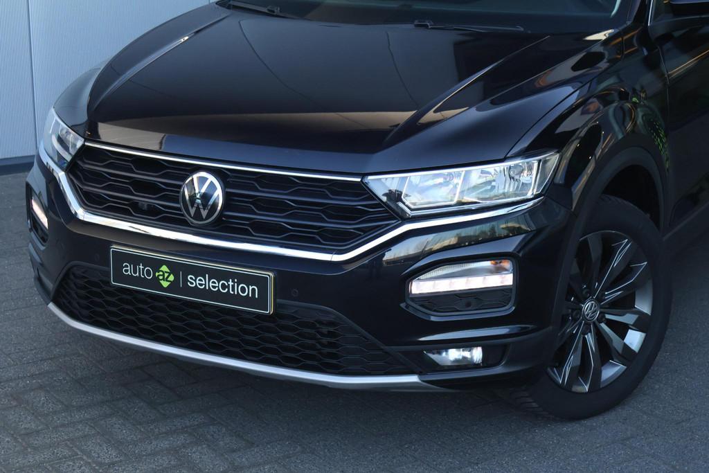 Volkswagen T-Roc 1.0 TSI Style / Camera / Climate, Voorwielaandrijving, Stof, Gebruikt, 1194 kg
