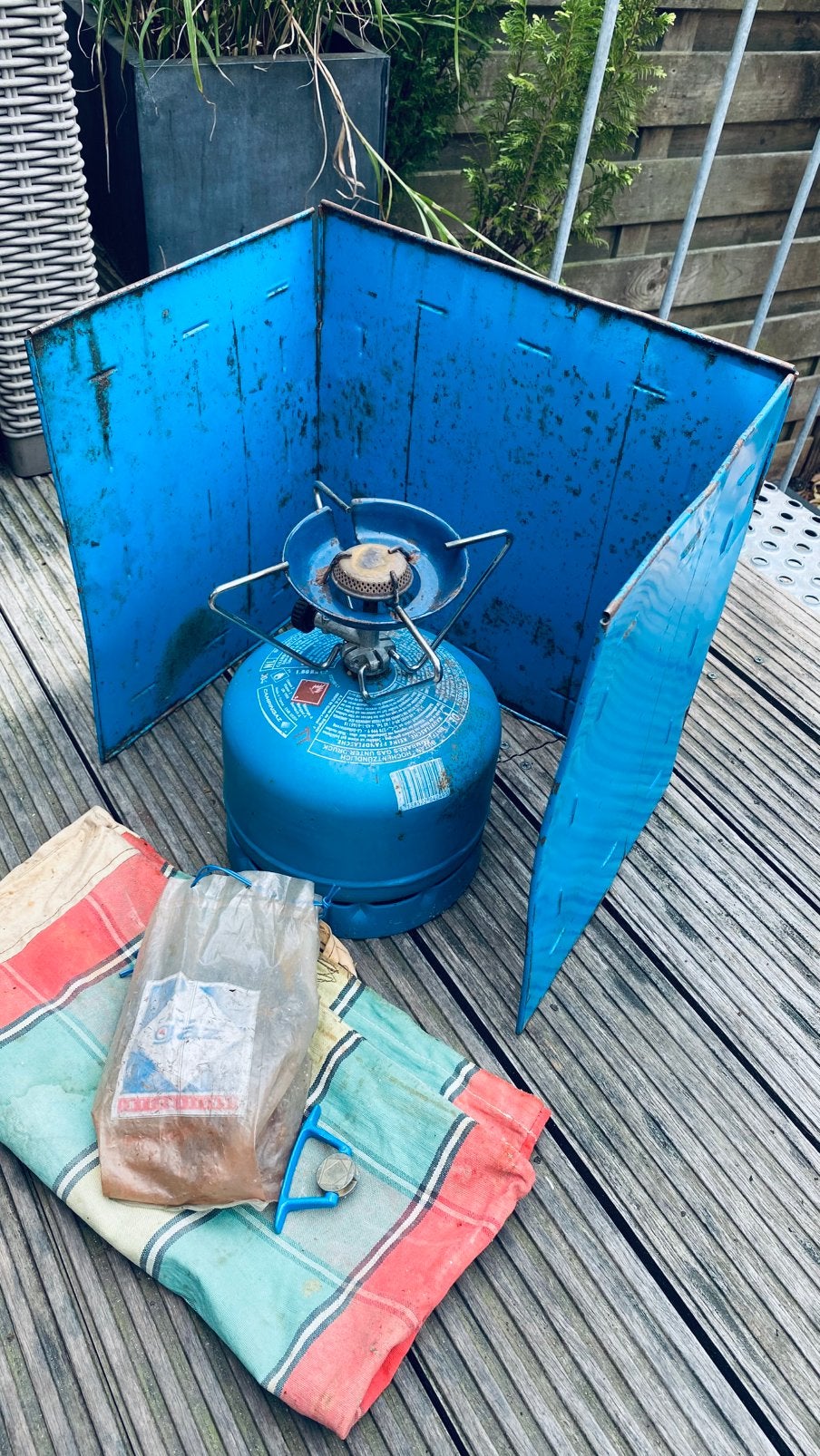 Campingaz gasfles met 1 pit en windscherm, oldtimer vintage, Ophalen, Gebruikt