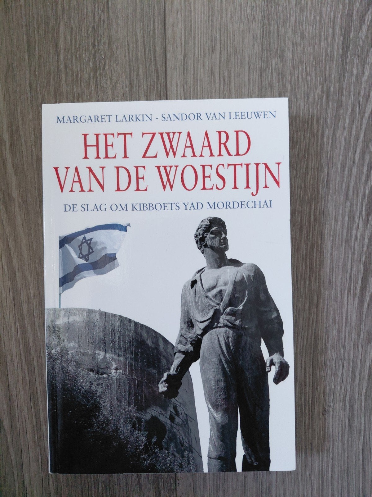 Het zwaard van de woestijn, Ophalen of Verzenden, Zo goed als nieuw