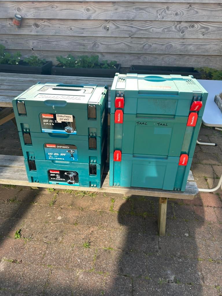 6 lege makita boxxen, Ophalen, Zo goed als nieuw
