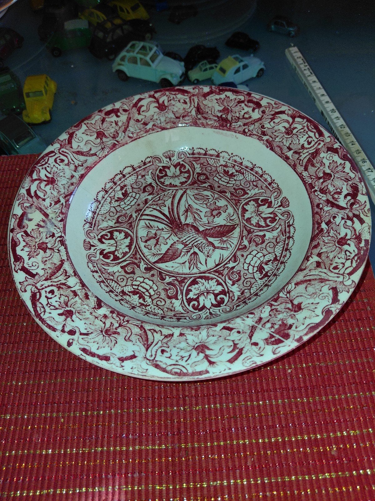 Antiek bord 22cm, rood-wit decor, Antiek en Kunst, Ophalen of Verzenden