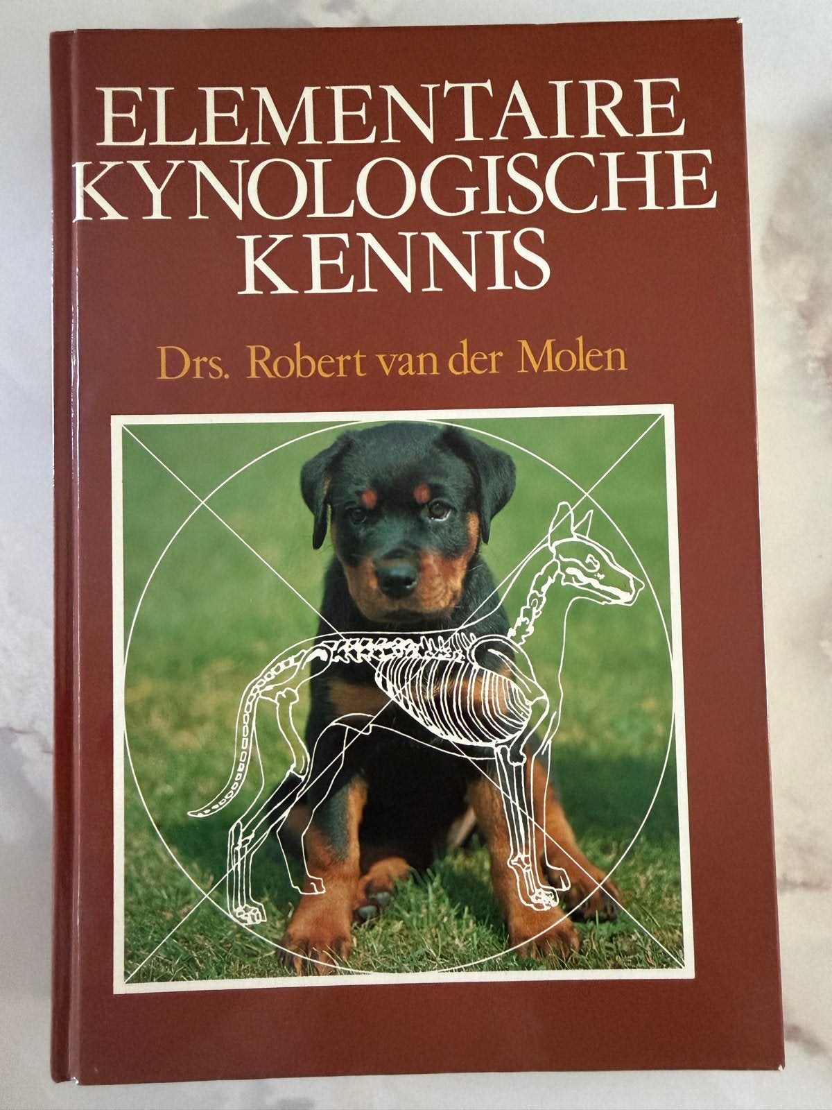 Elementaire Kynologische Kennis - Drs. Robert van der Molen, Boeken, Ophalen of Verzenden, Gelezen, Honden