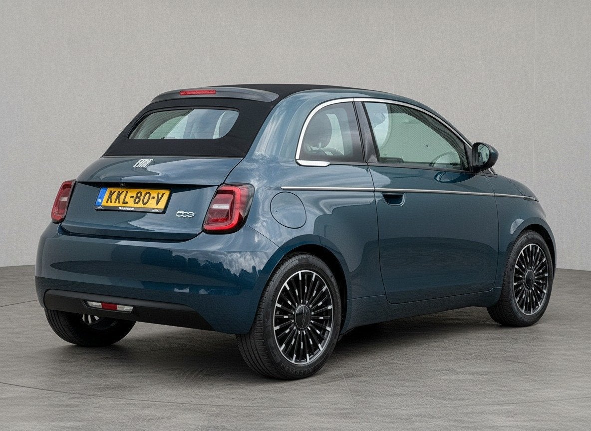 Fiat 500 C Icon 42 kWh |Cabrio|Camera|Cruise|Carplay|BTW, Auto's, Stof, Gebruikt, Cabriolet, 25 min