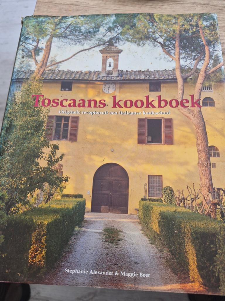 Toscaans kookboek, Ophalen of Verzenden, Zo goed als nieuw, Overige onderwerpen