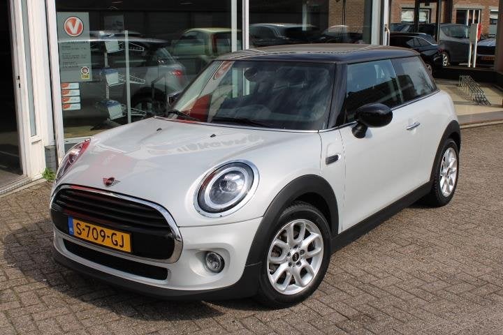 Mini Mini 1.5 Cooper Automaat, Gebruikt, 4 stoelen, 49 €/maand, Bedrijf