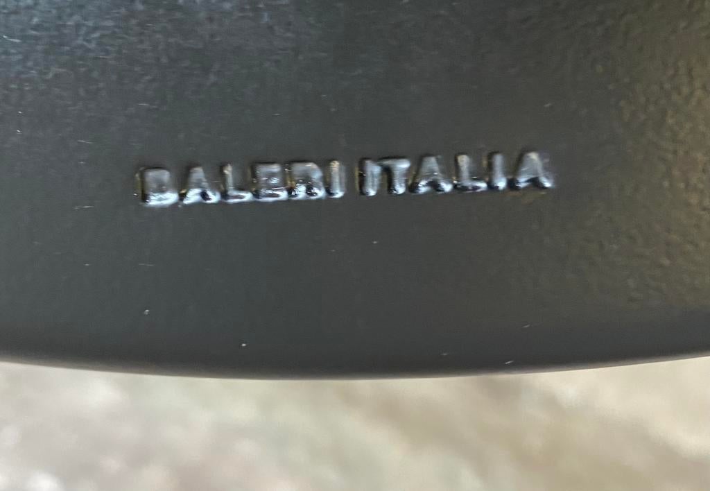 Baleri Italy metalen design barkruk , jaren 80, Italie, Gebruikt, Met voetsteun, 60 tot 90 cm