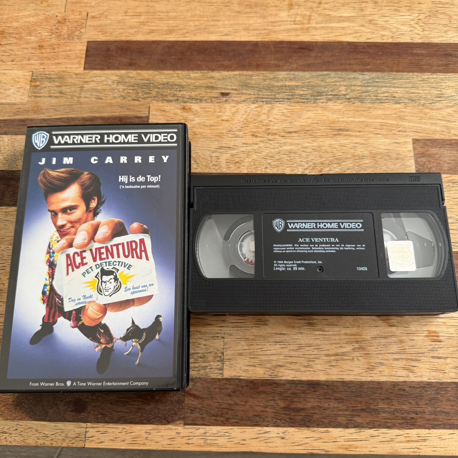 Ace Ventura: Pet Detective – VHS  – Jim Carrey, Nederlands ondertiteld, Engels, Alle leeftijden, Ophalen of Verzenden