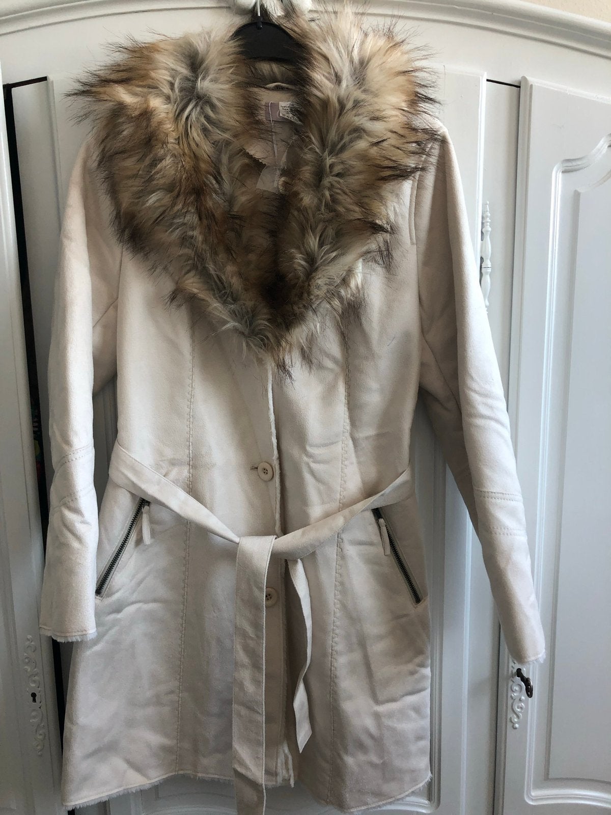 Nieuw crème beige lammy jas Cassis maat 38 M, Kleding | Dames, Ophalen of Verzenden, Nieuw, Maat 38/40 (M), Beige