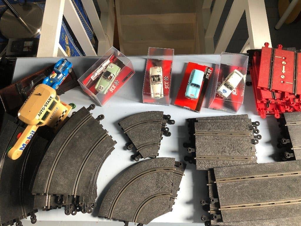complete SCALEXTRIC racebaan met 5 auto's, Ophalen, Gebruikt, Auto, Overige merken