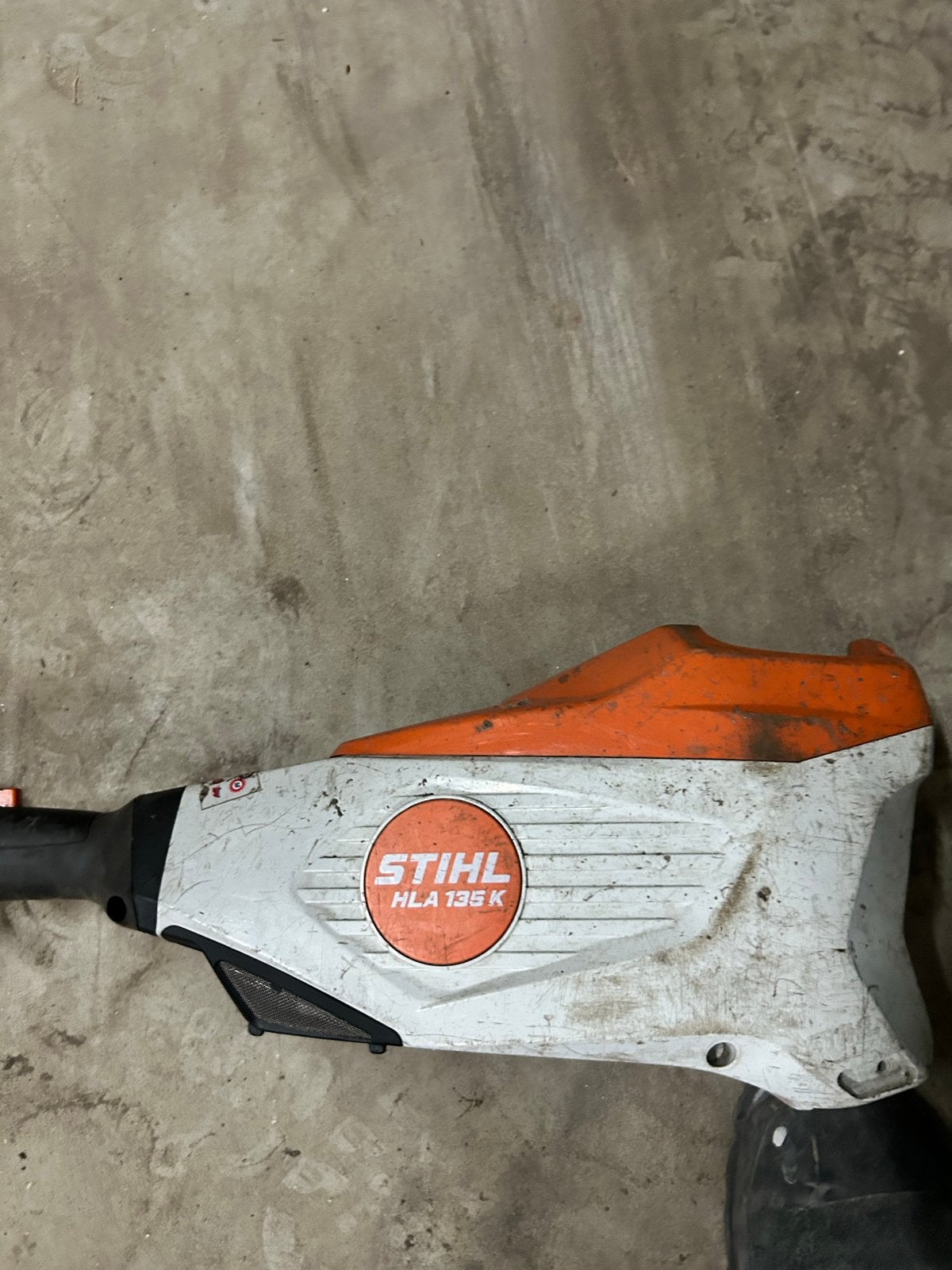 Stihl HLA 135 K heggenschaar - kop versleten, Ophalen, Gebruikt, Accu