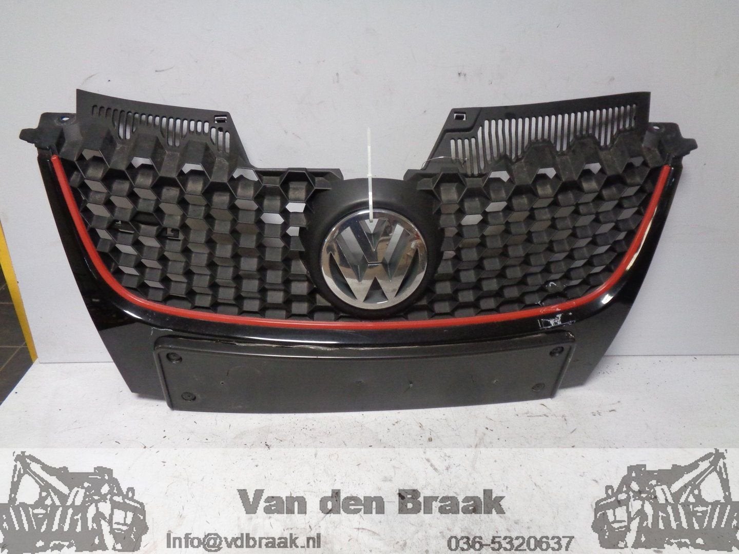 Volkswagen Golf 2003-2008 Grille GTi, Gebruikt, -, Volkswagen, Herkomst onderdeel bekend