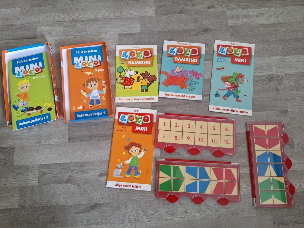 6x Mini loco boekjes en 3 doosjes met steentjes, Ophalen of Verzenden, Gebruikt, Taal en Lezen