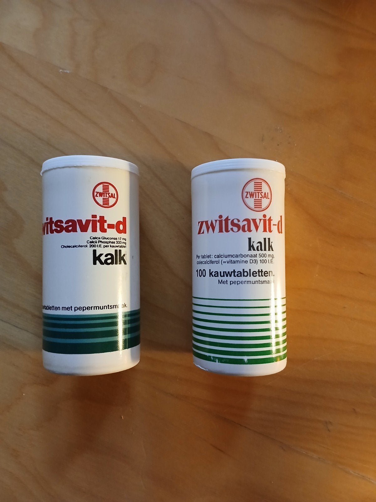 2 doosjes zwitavit d kalktabletten, Ophalen of Verzenden