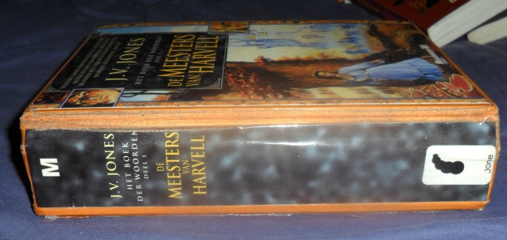 Fantasy / j.v jones - boek der woorden - meesters van harvel, Boeken, Fantasy, Gelezen, Verzenden
