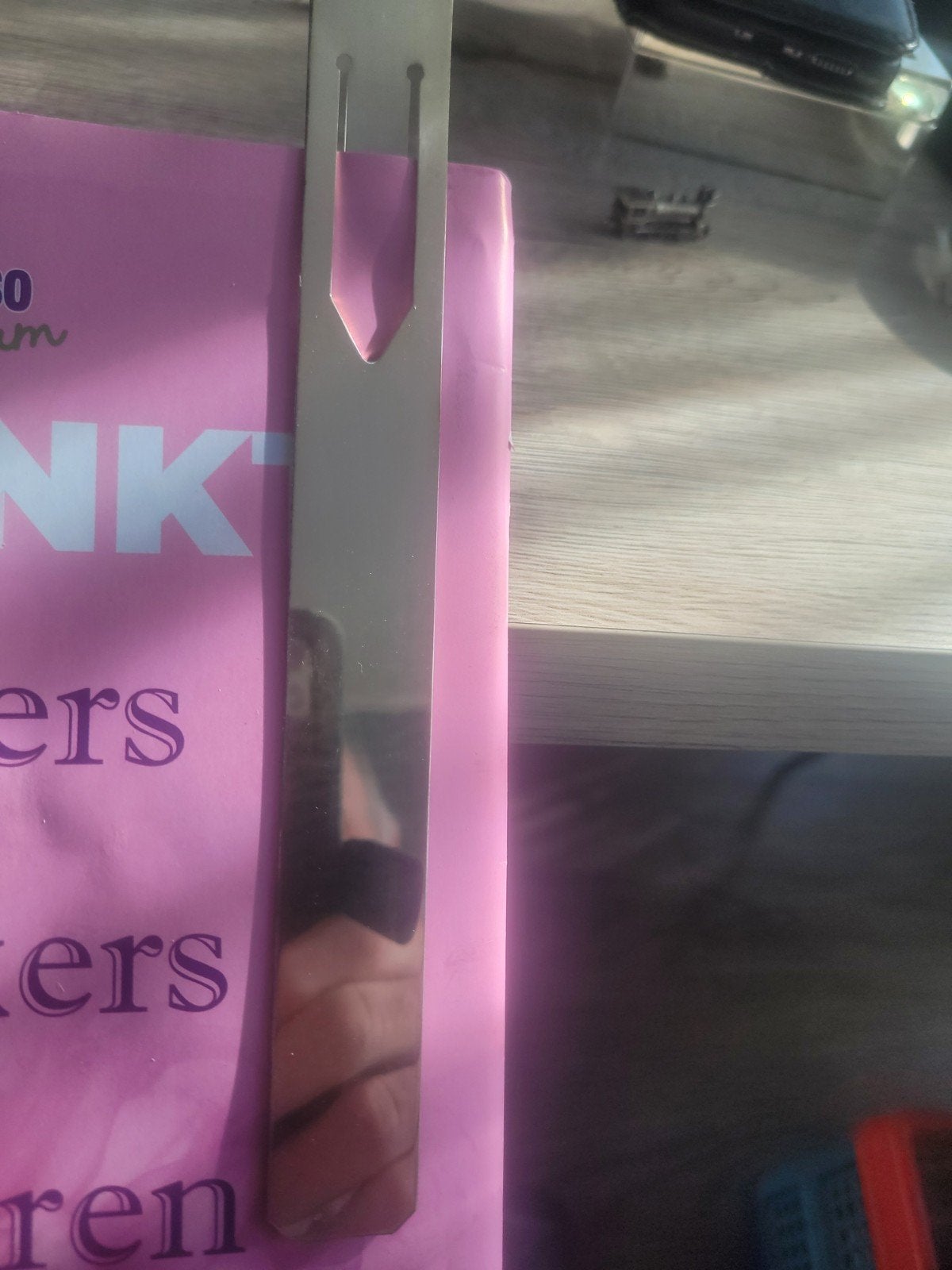 Metalen boekenlegger met uitgesneden detail, Ophalen, Zo goed als nieuw, Overige onderwerpen
