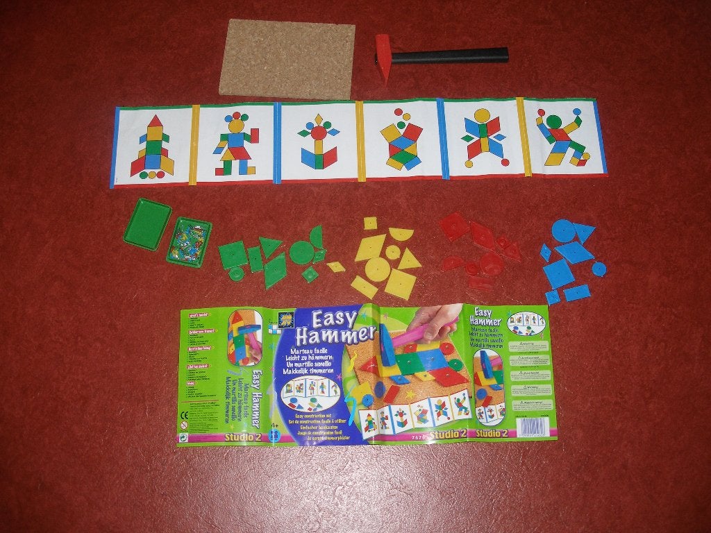 1 koffer easy hammer leuk en leerzaam speelgoed, Ophalen of Verzenden, Zo goed als nieuw, Jongen of Meisje
